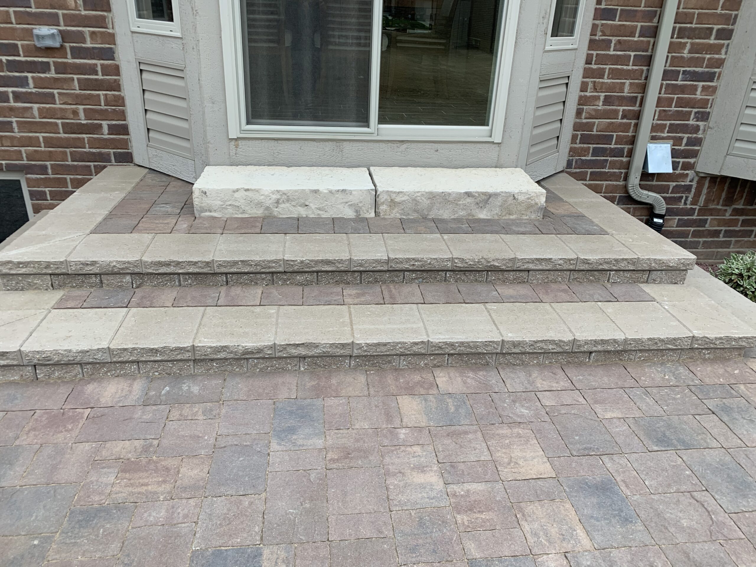 20200928_145638463_iOS