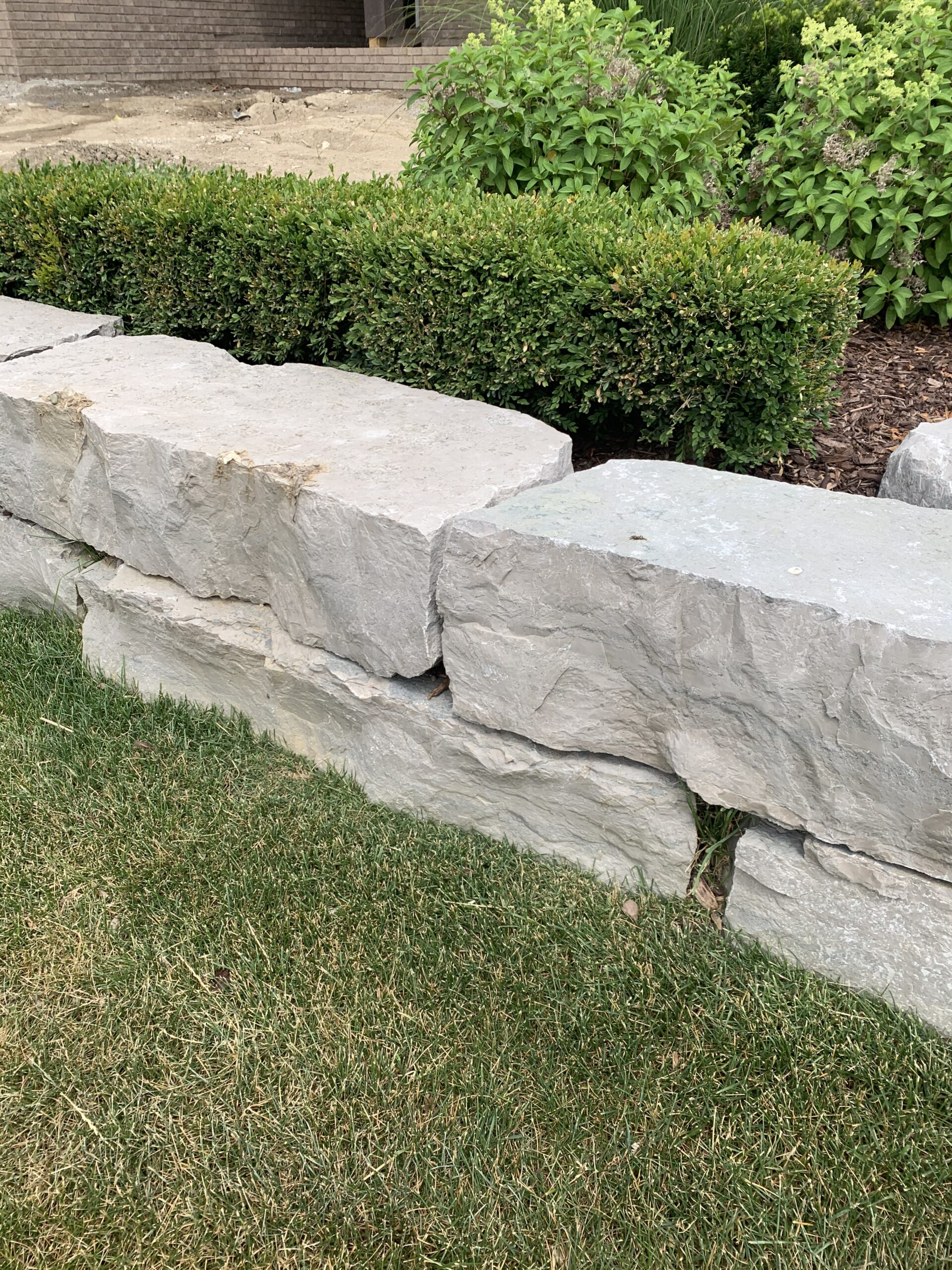 20220713_190555484_iOS