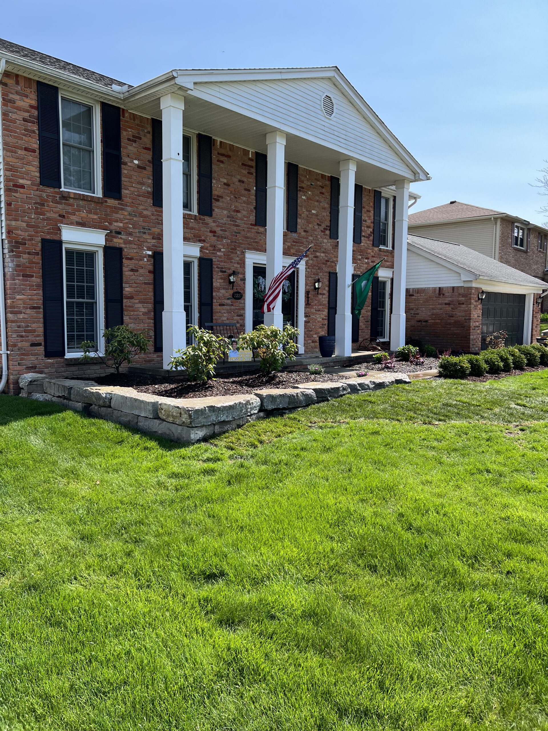 20230509_194037006_iOS