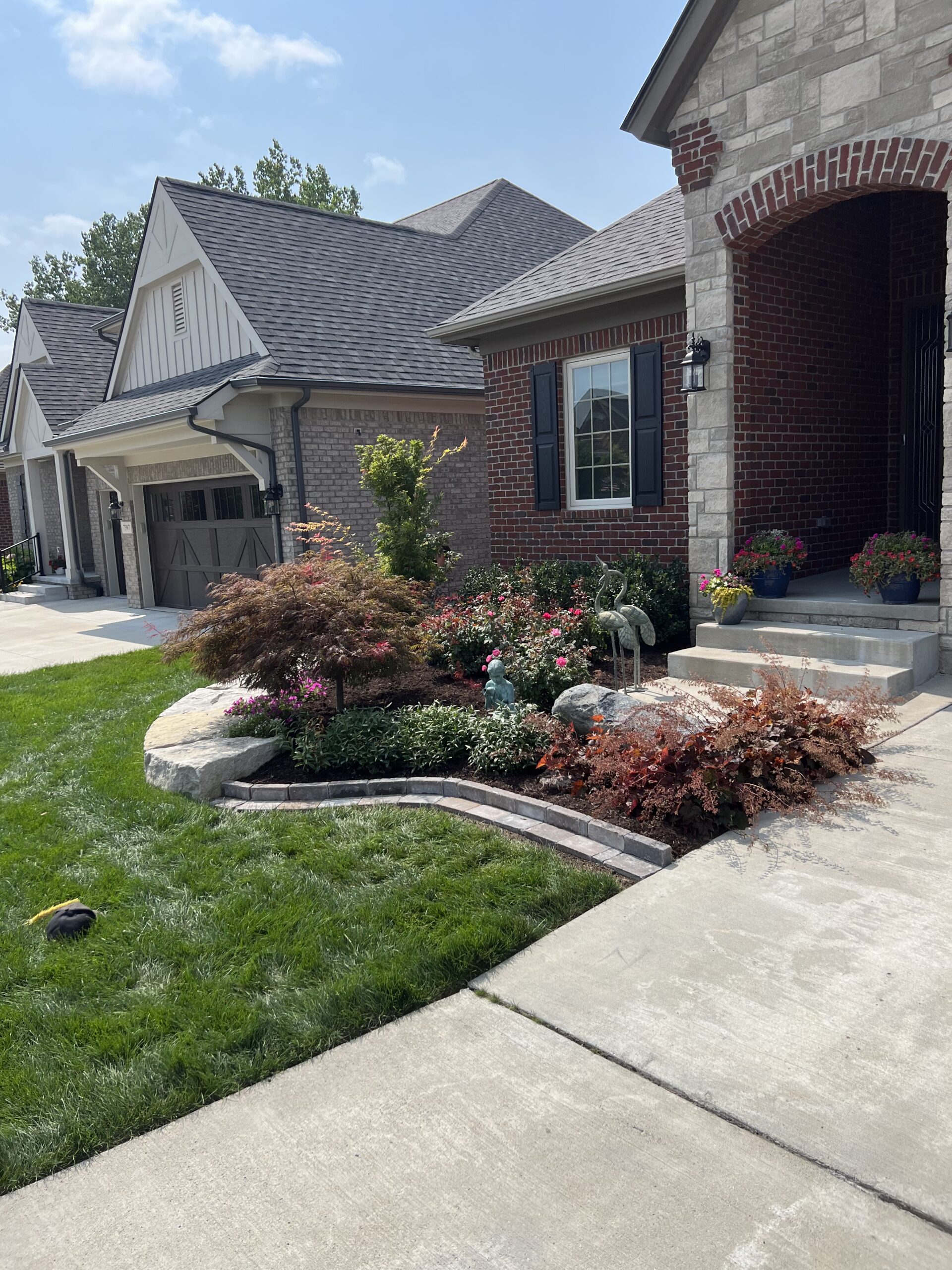 20230821_184940304_iOS